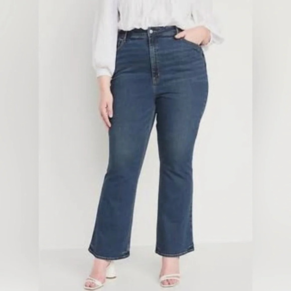 Old Navy Denim - Old Navy Womens Flare Jeans Light Wash Cotton Denim Mid Rise Size 16 NWOT